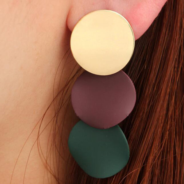 Elegant Round Earrings